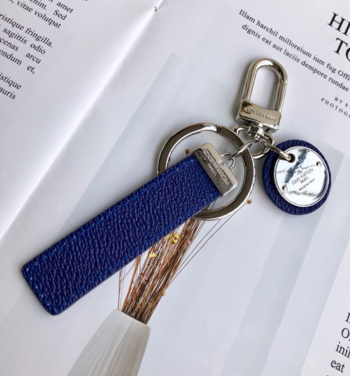 ブランドキーホルダー背面デザイン